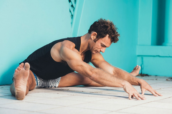 4 chìa khóa vàng giúp phái mạnh chinh phục Yoga